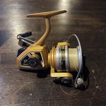 Vintage Shakespeare 2701DB Ambidex Gold Spinning Reel Ultra Light Japan. Fixed Price $45.00.