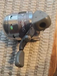 Shakespeare Synergy SYSTEEL2000 75 YDS/10LB 3.8:1 - Fishing Reel. Fixed Price $8.99.
