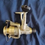 Shakespeare Patriot Left/right Bearing System 5.2:1 Gear Ratio Spinning Reel. Fixed Price $21.00.