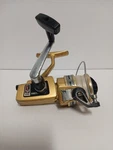Zebco 6040 Vintage Spinning Fishing Reel Gold. Fixed Price $19.95.