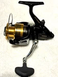 Nice Shimano Baitrunner 4000D Saltwater Inshore Spinning Fishing Reel. Fixed Price $139.99.