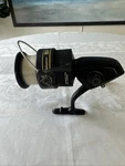 Shakespeare Sigma Whisker Titan 2200-080 Spinning Reel Black/silv. Fixed Price $30.90.