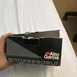 Abu Garcia Ambassadeur 5600C4 5000 Baitcast Reel Rh 5.3:1 2BB Gray/gold. Fixed Price $126.20.