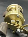 Shimano 96 Calcutta 50XT Baitcast Reel Jdm Excellent Condition Small Sized Gold. Fixed Price $229.11.