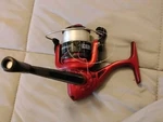Vtg Zebco Slingshot Ball Bearing Spinning Reel, Red. Fixed Price $15.00.