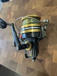 Penn 850SS Spinning Reel 4.6:1 Front Drag Anti-reverse Pre-spooled Black Gold. Fixed Price $87.99.