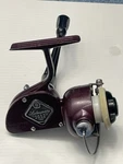 Vintage Shakespeare 2052 Da Ultralight Spinning Reel - Usa 1970 Nice!. Fixed Price $37.49.