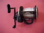 Daiwa Sealine SG50H Conventional Fishing Reel Great Casting. Fixed Price $99.95.