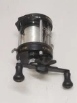Argus 1860-G Fishing Reel Vintage. Fixed Price $19.99.