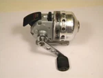 Vintage Daiwa Rs 80RL Casting Reel. Fixed Price $9.99.