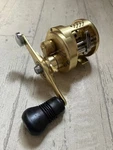 Shimano 04 Calcutta Conquest 200F Right Hand Jdm Round Baitcasting Reel Used. Fixed Price $170.00.