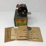 Vintage Penn Peer Fishing Reel Original Box Papers Usa Made 30-209F. Fixed Price $59.95.