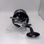 Vintage Pflueger Temco 2075 Bait Casting Reel. Fixed Price $15.00.