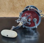 Vintage Penn 114H Senator 6/0 Saltwater Fishing Reel White Handle-halibut. Fixed Price $75.80.