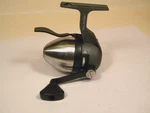 Vintage Shakespeare Microspin Trigger Underspin Ultra Light Casting Reel. Fixed Price $12.99.