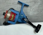 Vintage Spider Man Spinning Reel Zebco Fishing Preowned. Fixed Price $21.79.