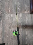 Zebco All-metal Gears Green Splash Fishing Reel/pitchin Stik 30IN.ROD 10IB. Line. Fixed Price $28.00.