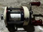 Vintage Shakespeare Model 1975 Dh Bicentennial Casting Fishing Reel. Fixed Price $30.00.