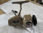 Excellent Daiwa 7200H Vintage Spinning Fishing Reel Japan U.s.a.. Fixed Price $49.04.