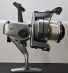 Vtg South Bend XTC200 High Performance Left Right Fishing Reel Korea. Fixed Price $14.99.