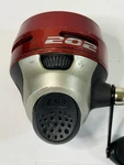 Zebco Closed Face Fishing Reel Casting 202KR-GWD3 Red Nice!. Fixed Price $8.00.