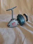 220-R Vintage Spinning Reel-daisy & Heddon- Good Working Condition. Fixed Price $12.99.