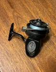 Vintage Gladding 2202 Open Face Spinning Fishing Reel Black Freshwater Works. Fixed Price $12.99.