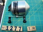 W1277 Tr Zebco 33 Xbl Bee Hive Pattern Spincast Fishing Reel. Fixed Price $89.95.