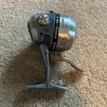 Shakespeare Synergy Ti 6U Fishing Reel For Parts. Fixed Price $9.99.