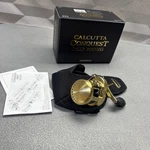 Shimano 23 Calcutta Conquest Md 300XG Right Baitcasting Reel. Fixed Price $399.99.