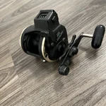 Daiwa Sealine SG27LC Powermesh Drive Counter Trolling Reel Right Hand. Fixed Price $62.00.