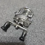 Vintage Shimano Bantam Japan Baitcating Reel Left Hand. Fixed Price $119.99.