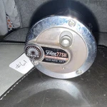 Daiwa Sealine 27SH Vintage Casting Fishing Reel Saltwater. Fixed Price $40.00.