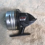 Vintage - Daiwa 9300C Spin Casting Fishing Reel Right Handed. Fixed Price $6.99.