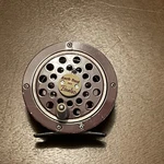 Vintage South Bend 1122 Fly Fishing Reel Maroon Aluminum Lightweight. Fixed Price $17.99.