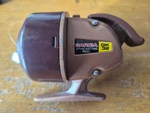 Garcia Spincasting Fishing Reel Model GK32 Vintage Working. Fixed Price $14.95.