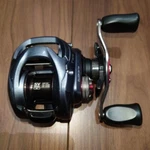 Daiwa Zillion Tw 1016SV-SH 7.3:1 Gear Right Handle Bait Reel. Fixed Price $186.79.
