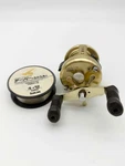 Shimano Calcutta 100XT Baitcasting Reel Rh Gold Japan Smooth Acceptable. Fixed Price $208.00.