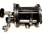Nice Vintage Daiwa Sealine 27H Saltwater Levelwind Fishing Reel. Fixed Price $29.99.