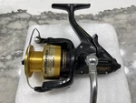 Shimano Baitrunner 4000D Saltwater Spinning Fishing Reel. Fixed Price $139.99.