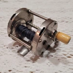 Antique Shakespeare Level Winding Fishing Reel No. 3 60 Yards Style B For Parts. Fixed Price $94.99.