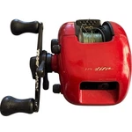 Zebco Quantum Lite QL1000 Fishing Reel Red With Magnetic Spool Control. Fixed Price $22.00.