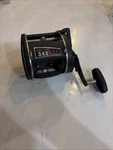 Penn Casting Reel 345 Gti Graphite Big Game Level Wind. Fixed Price $75.00.