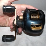Pinnacle YHB10 Ball Bearing Freshwater Baitcasting Fishing Reel Works. Fixed Price $26.95.