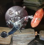 Vintage Penn Squidder No. 140 Conventional Saltwater Reel Ball Bearing Red Knob. Fixed Price $45.67.