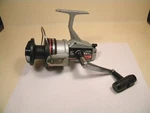 Vintage Ryobi SX4M The Silver Cloud Large Metal Spinning Reel. Fixed Price $11.99.