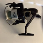 Shakespeare Bass Outdoor America Fishing Reel Good Condition Brown 2 Bearing. Fixed Price $20.00.